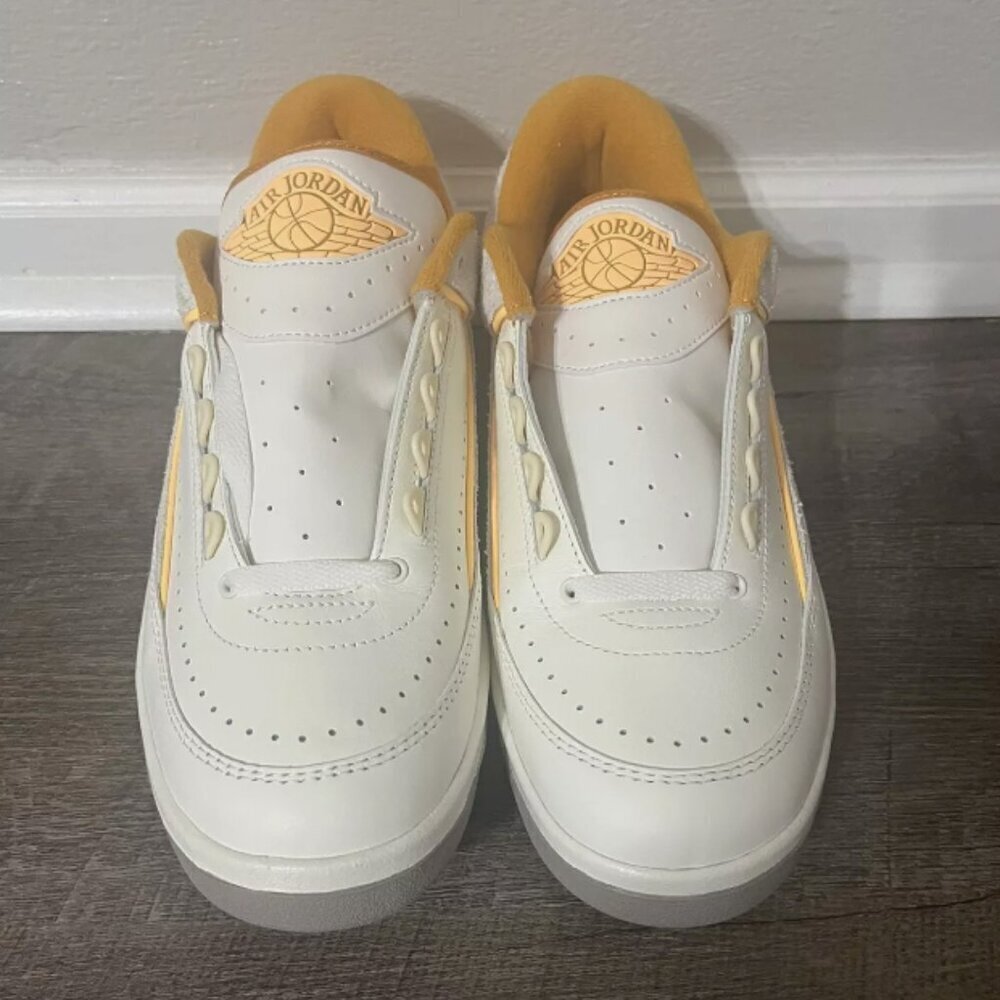 Nike Air Jordan 2 Retro Low Sail/Melon-Light Curry Mens Shoe Size 9.5 DV9956-118 - Picture 3 of 11